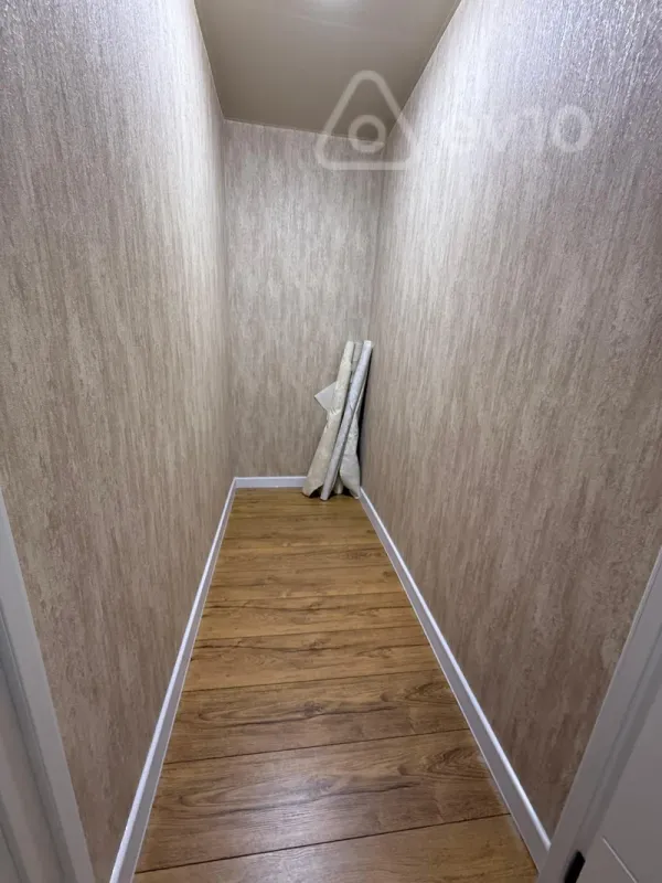 Satılır 3 otaqlı köhnə tikili 70 m²