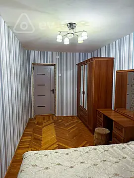 Kirayə verilir 3 otaqlı köhnə tikili 58 m²