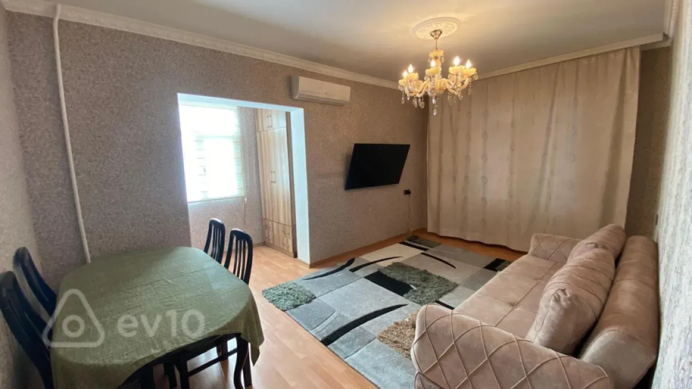 Kirayə verilir 2 otaqlı yeni tikili 60 m²