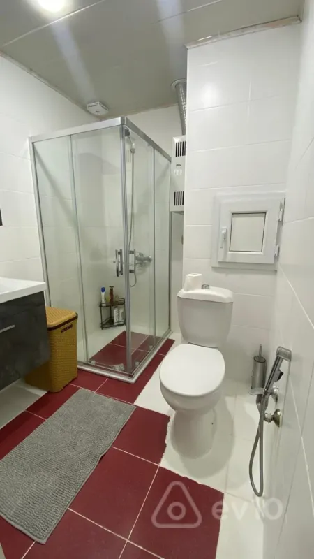 Kirayə verilir 2 otaqlı yeni tikili 60 m²