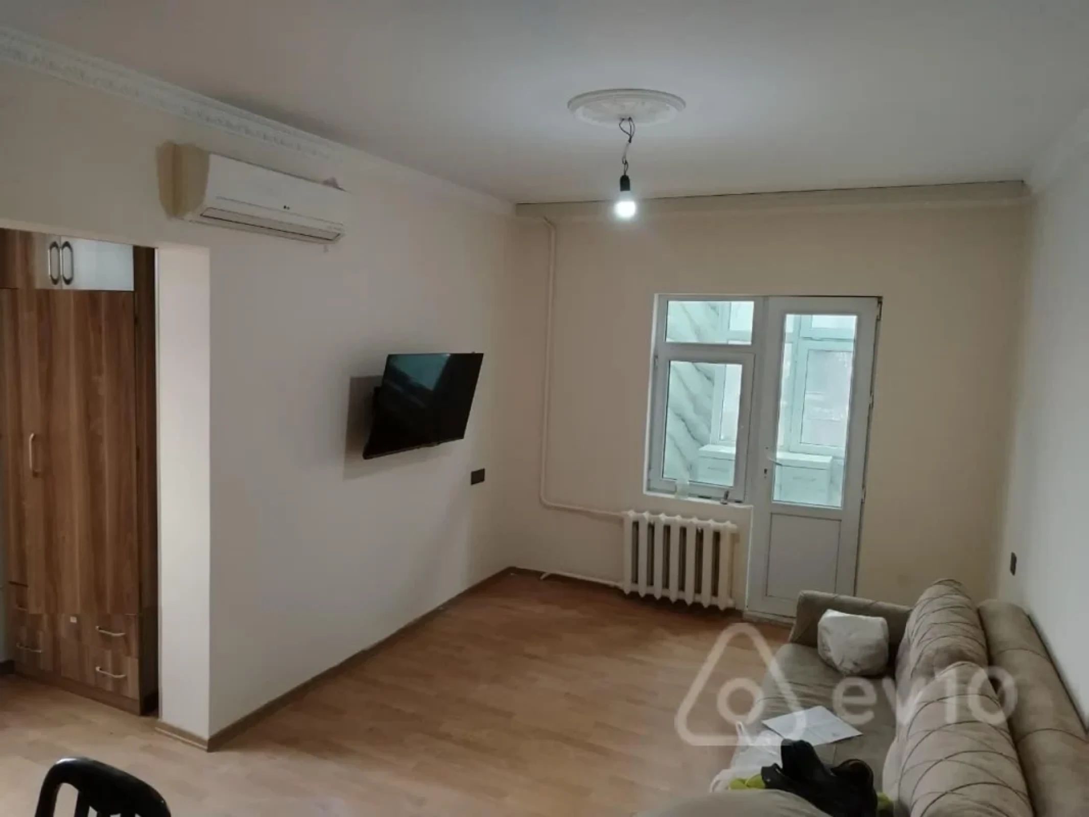 Kirayə verilir 2 otaqlı yeni tikili 60 m²