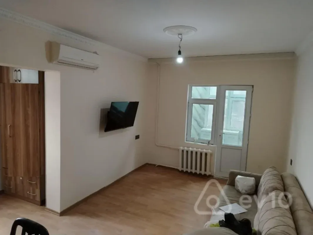 Kirayə verilir 2 otaqlı yeni tikili 60 m²