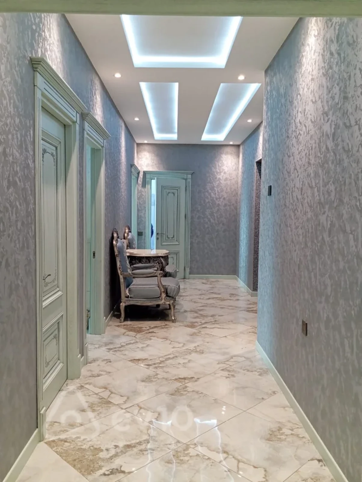 Kirayə verilir 3 otaqlı yeni tikili 148 m²