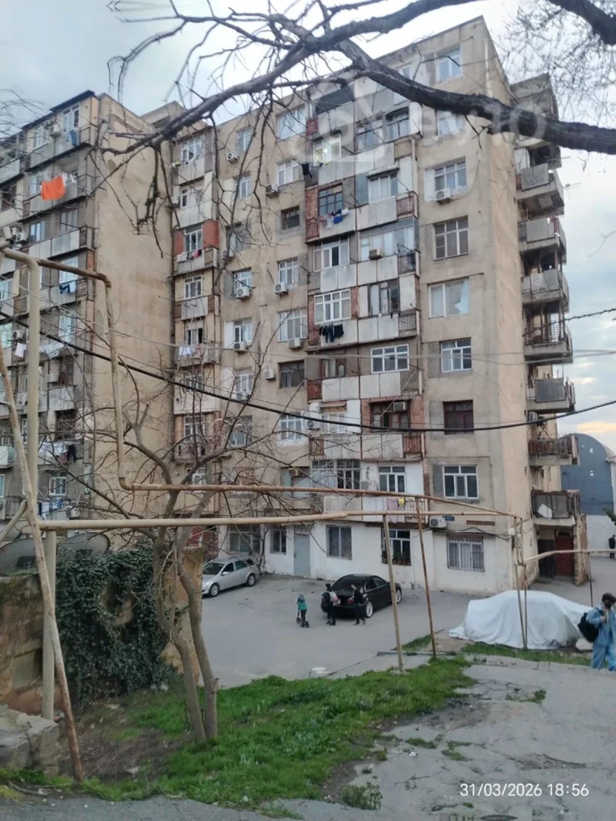 Kirayə verilir 2 otaqlı köhnə tikili 40 m²