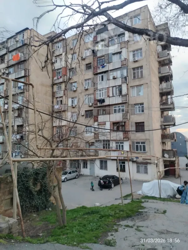 Kirayə verilir 2 otaqlı köhnə tikili 40 m²