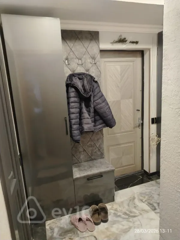 Kirayə verilir 2 otaqlı köhnə tikili 40 m²