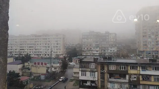 Kirayə verilir 2 otaqlı köhnə tikili 40 m²