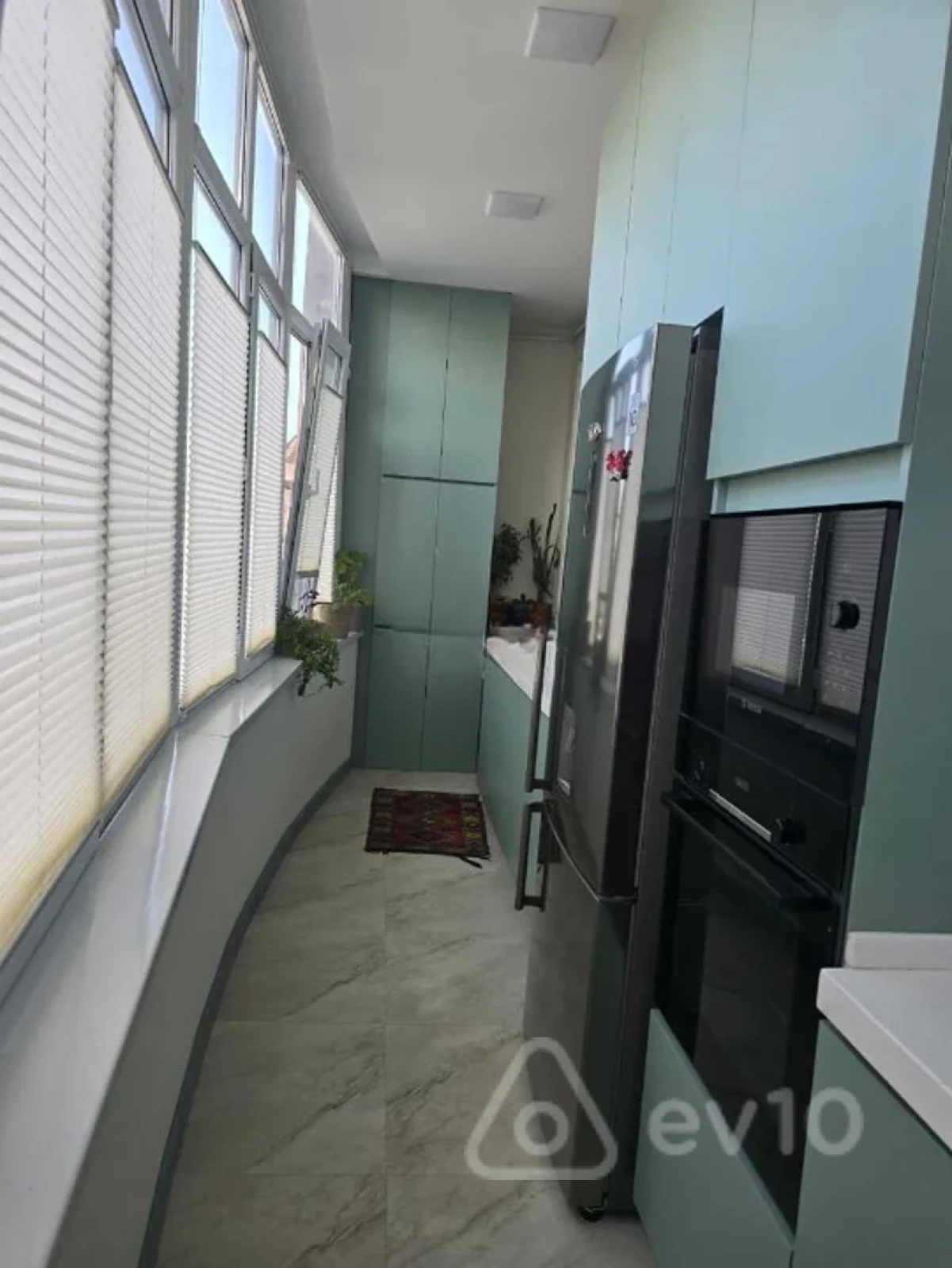 Satılır 3 otaqlı yeni tikili 105 m²