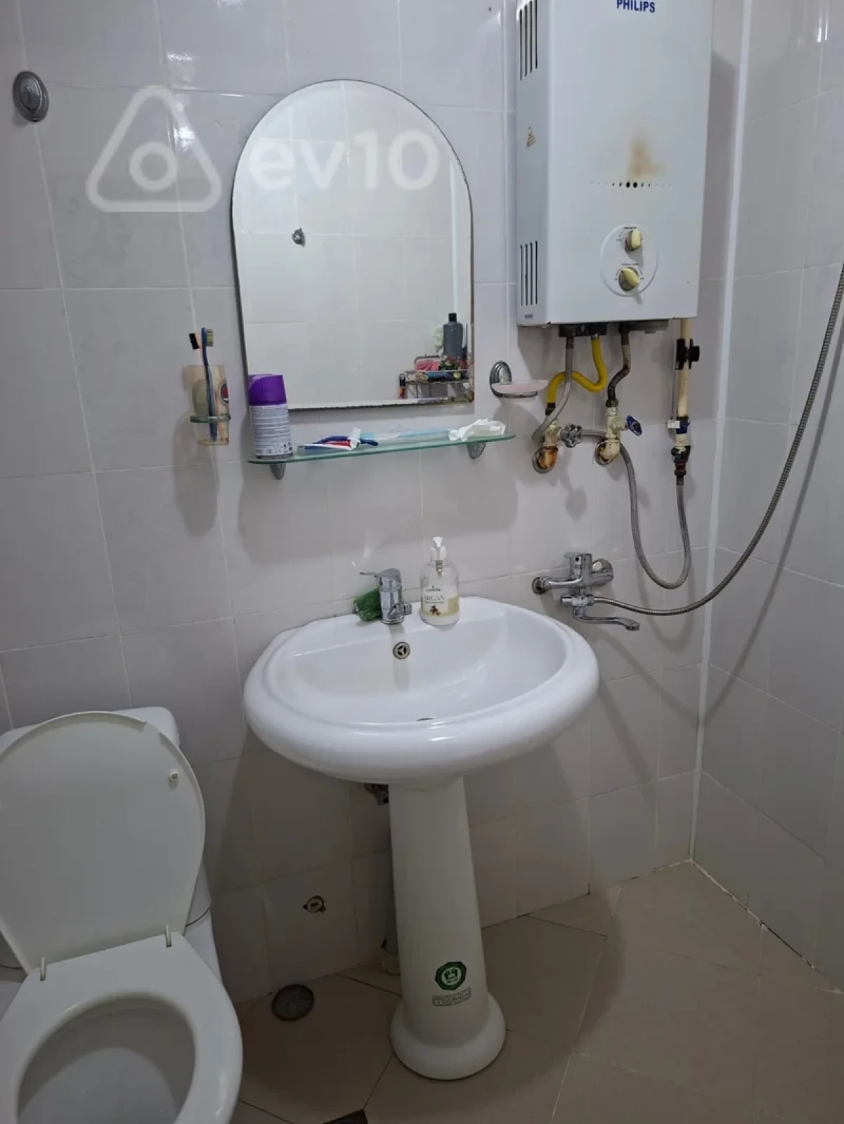 Kirayə verilir 2 otaqlı yeni tikili 70 m²