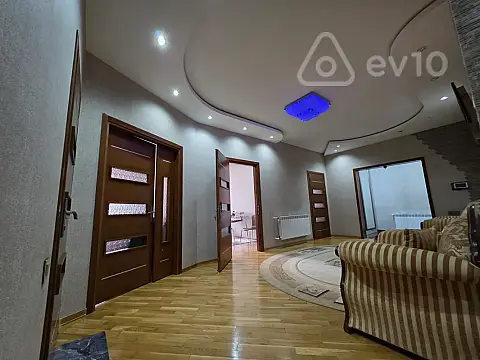 Satılır 3 otaqlı yeni tikili 128 m²