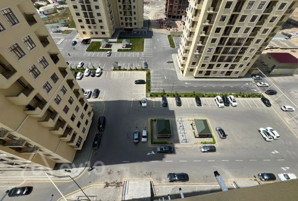 Kirayə verilir 3 otaqlı yeni tikili 125 m²