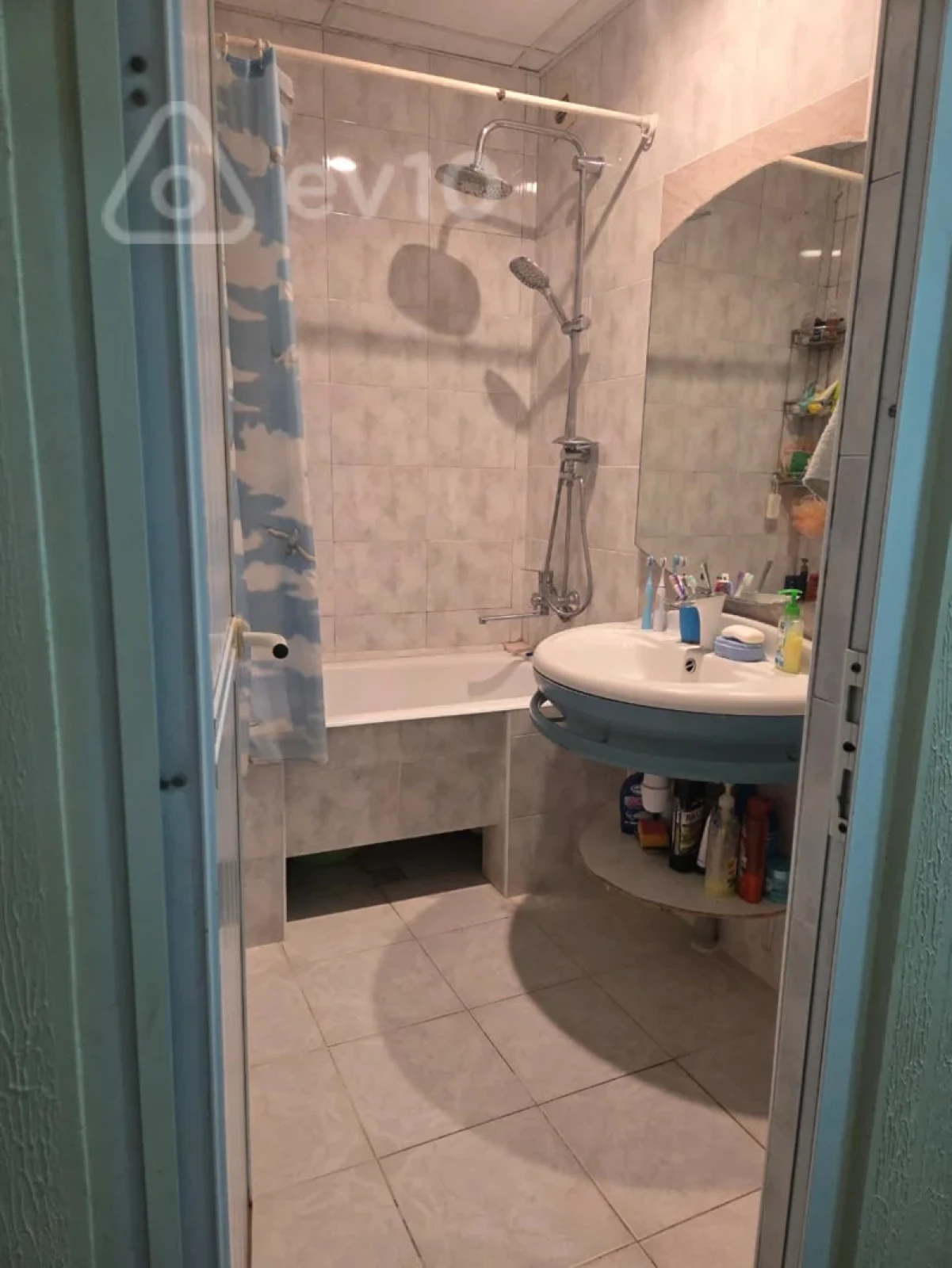 Satılır 4 otaqlı yeni tikili 106 m²