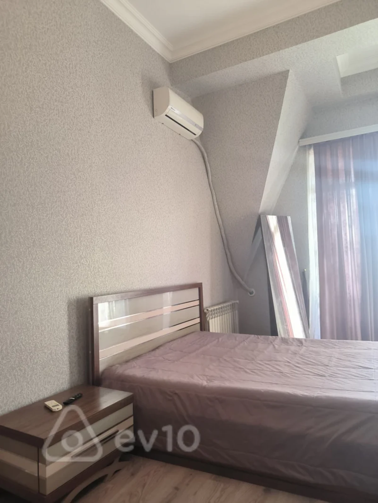 Kirayə verilir 3 otaqlı yeni tikili 107 m²