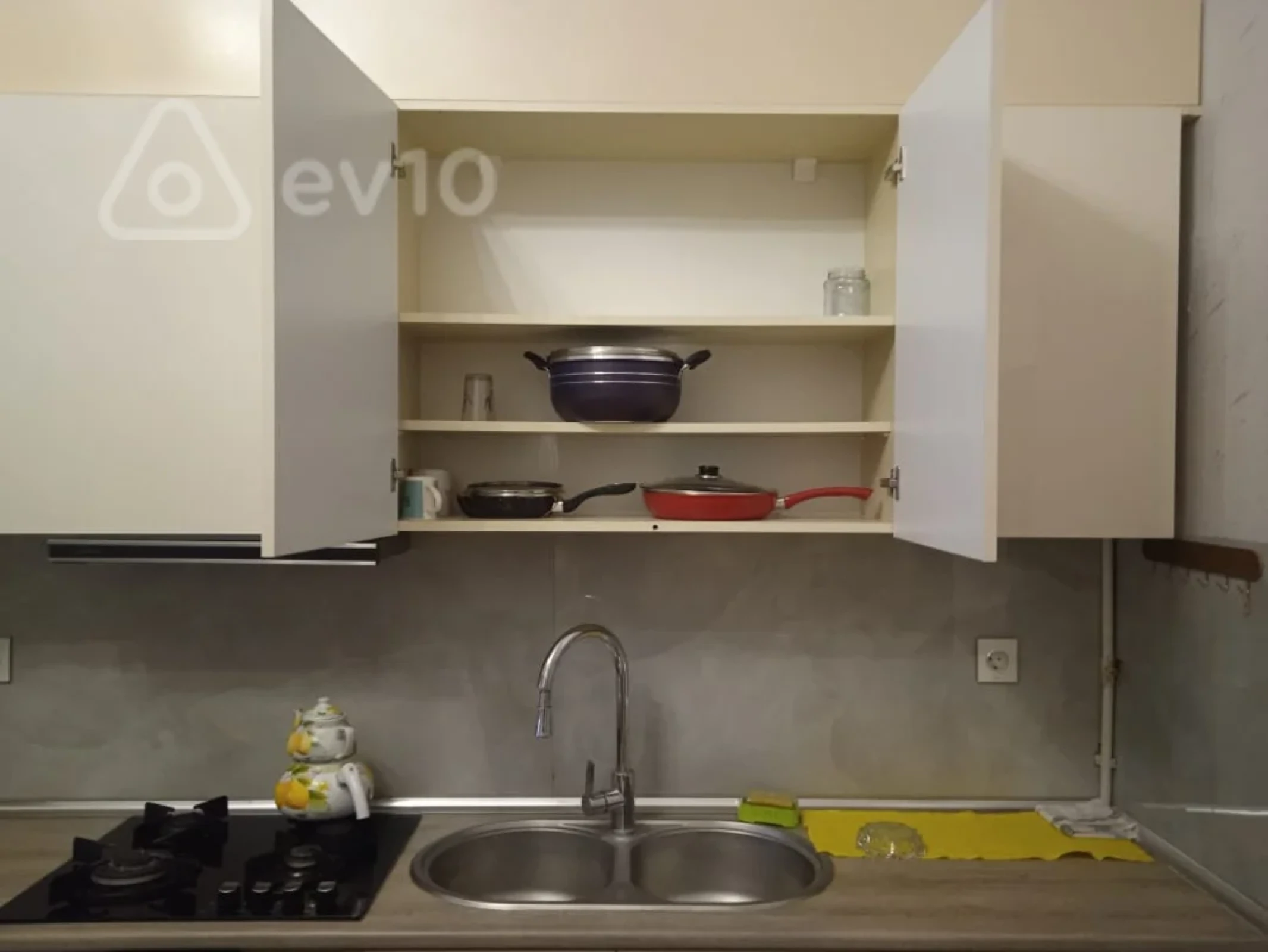 Kirayə verilir 3 otaqlı yeni tikili 107 m²