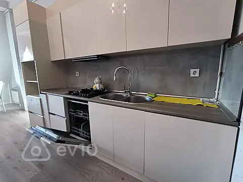 Kirayə verilir 3 otaqlı yeni tikili 107 m²