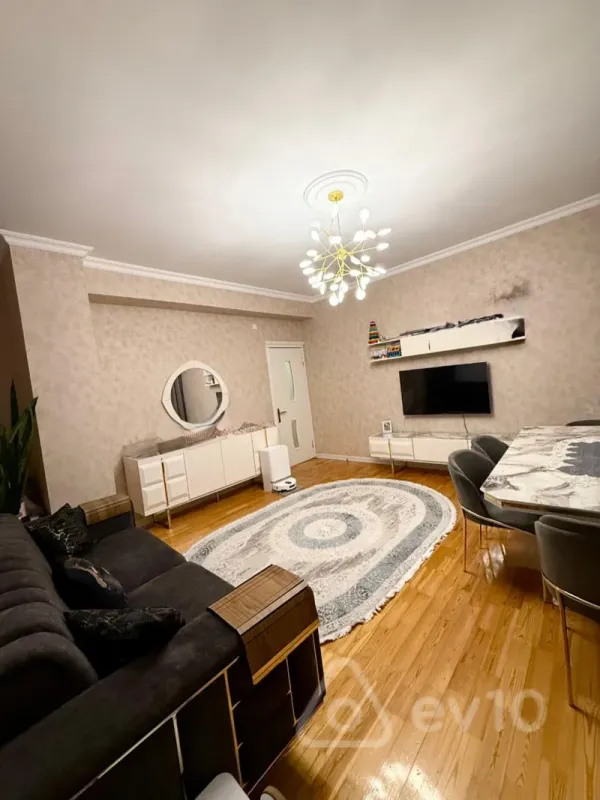 Satılır 2 otaqlı yeni tikili 92 m²