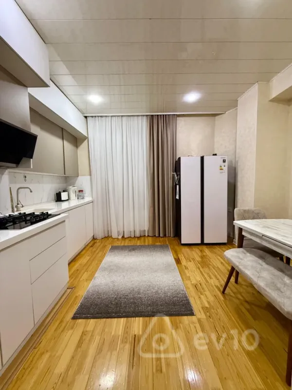 Satılır 2 otaqlı yeni tikili 92 m²