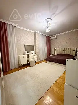 Satılır 2 otaqlı yeni tikili 92 m²