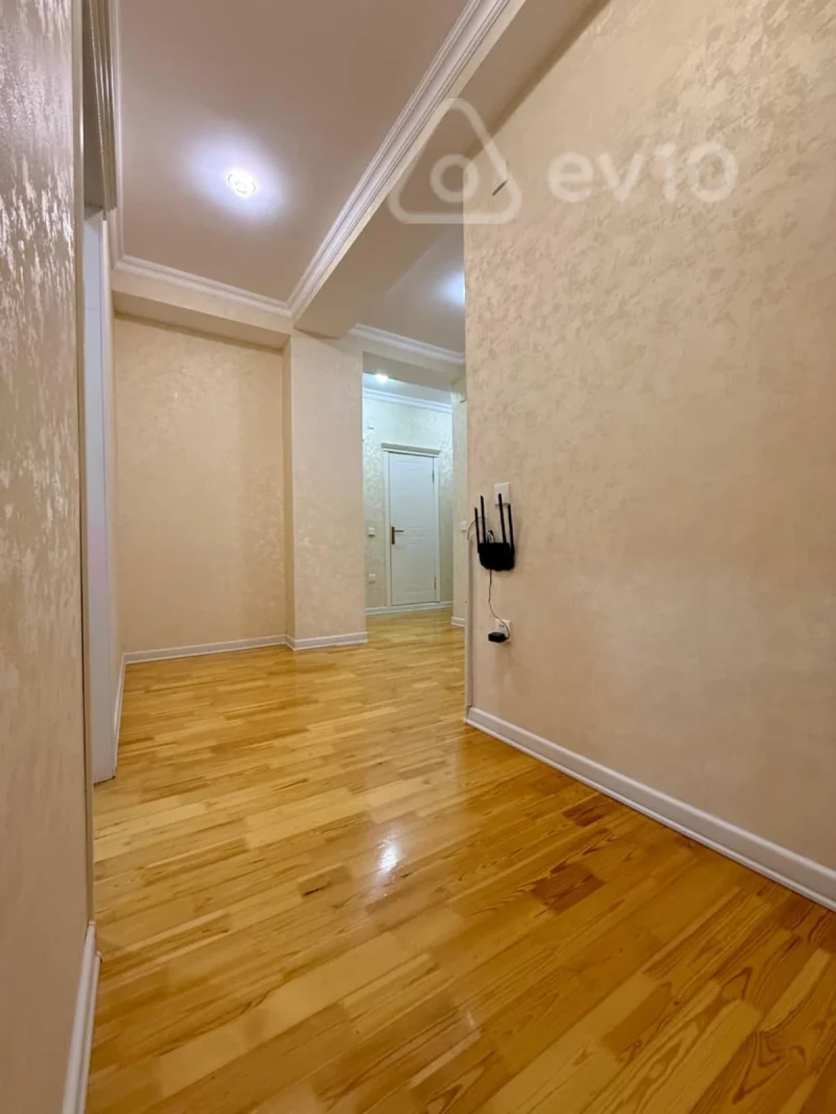 Satılır 2 otaqlı yeni tikili 92 m²