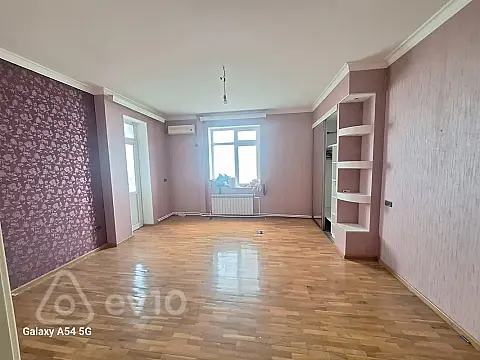 Satılır 3 otaqlı yeni tikili 187 m²