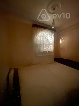 Kirayə verilir 2 otaqlı köhnə tikili 35 m²