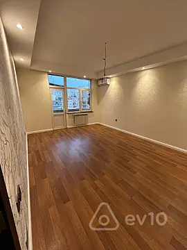 Kirayə verilir 2 otaqlı yeni tikili 60 m²