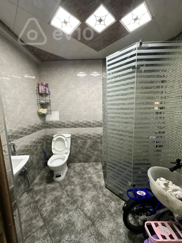 Satılır 3 otaqlı yeni tikili 111 m²