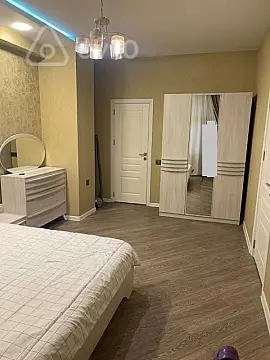 Kirayə verilir 3 otaqlı yeni tikili 130 m²