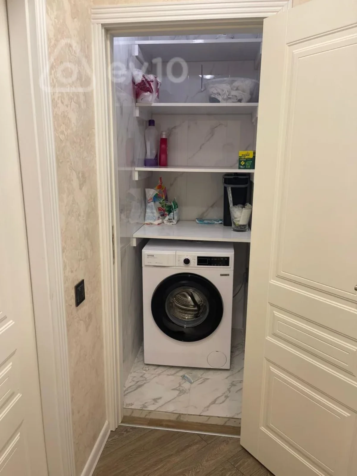 Kirayə verilir 3 otaqlı yeni tikili 130 m²