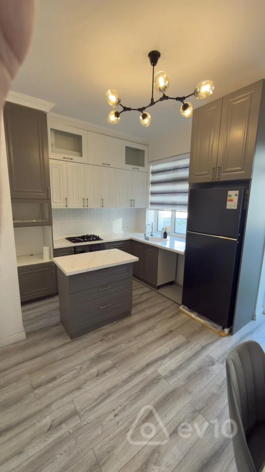 Kirayə verilir 2 otaqlı yeni tikili 100 m²