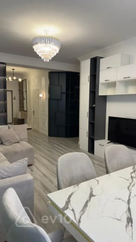 Kirayə verilir 2 otaqlı yeni tikili 100 m²