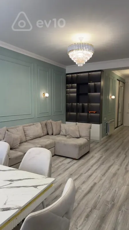 Kirayə verilir 2 otaqlı yeni tikili 100 m²