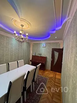 Kirayə verilir 3 otaqlı yeni tikili 85 m²