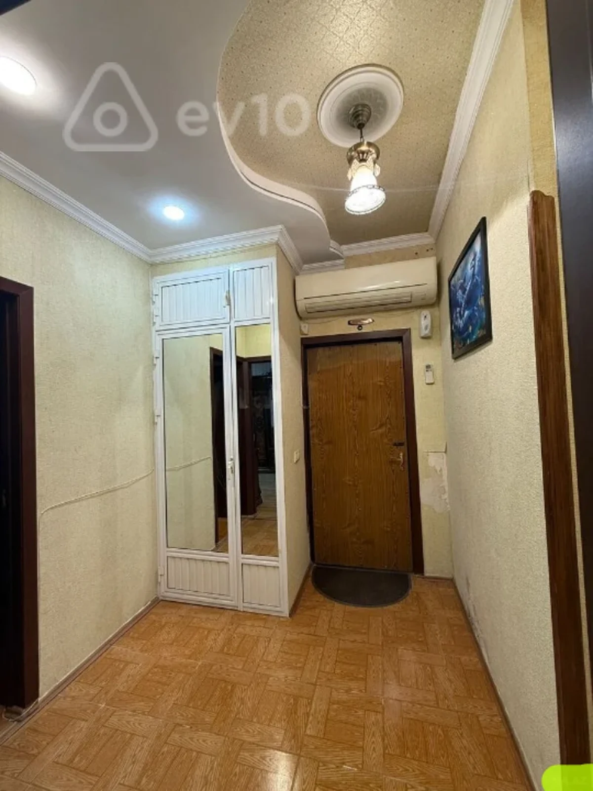 Kirayə verilir 3 otaqlı yeni tikili 85 m²