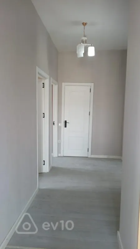 Satılır 3 otaqlı yeni tikili 80 m²