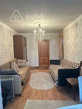 Kirayə verilir 1 otaqlı köhnə tikili 35 m²