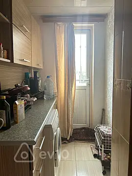 Kirayə verilir 1 otaqlı köhnə tikili 35 m²