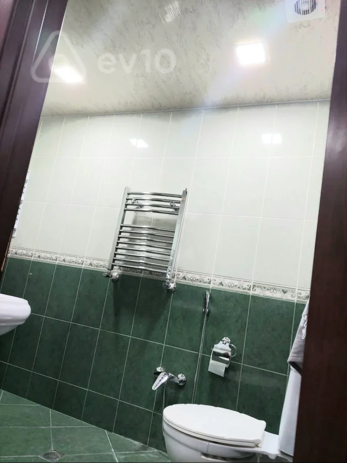 Kirayə verilir 2 otaqlı yeni tikili 60 m²