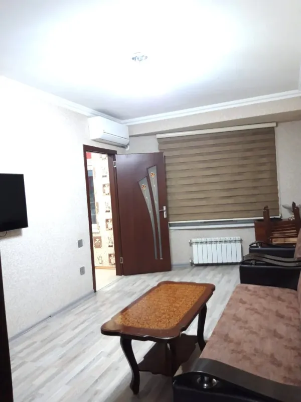Kirayə verilir 2 otaqlı yeni tikili 60 m²