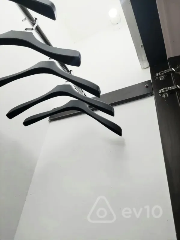 Kirayə verilir 2 otaqlı yeni tikili 60 m²