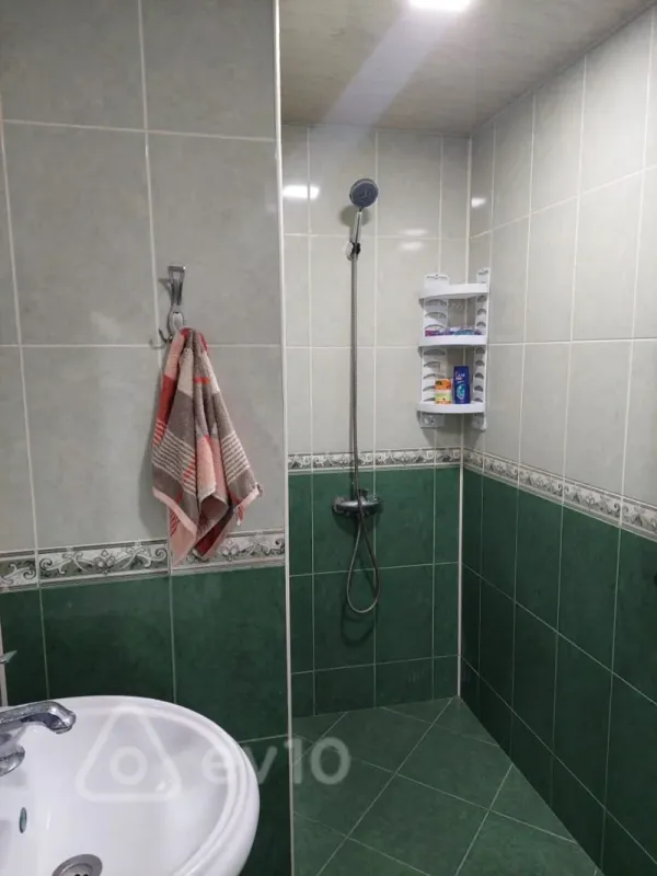 Kirayə verilir 2 otaqlı yeni tikili 60 m²