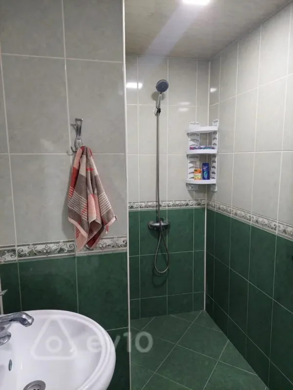 Kirayə verilir 2 otaqlı yeni tikili 60 m²