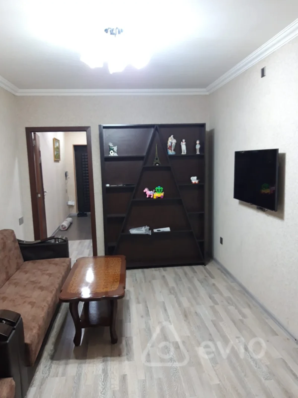 Kirayə verilir 2 otaqlı yeni tikili 60 m²