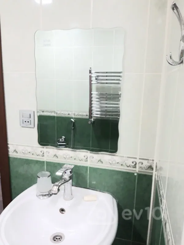 Kirayə verilir 2 otaqlı yeni tikili 60 m²