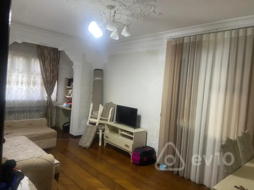 Kirayə verilir 2 otaqlı yeni tikili 60 m²