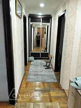 Satılır 3 otaqlı köhnə tikili 70 m²