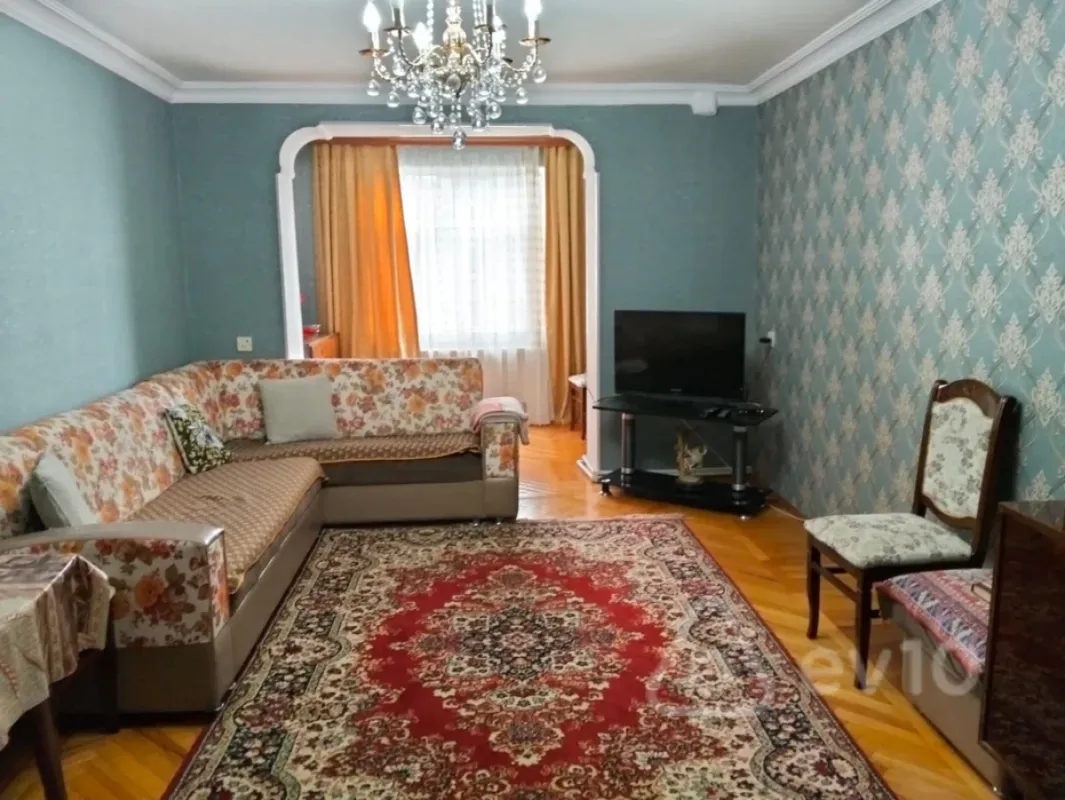 Satılır 3 otaqlı köhnə tikili 70 m²