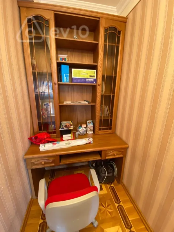 Satılır 3 otaqlı yeni tikili 160 m²