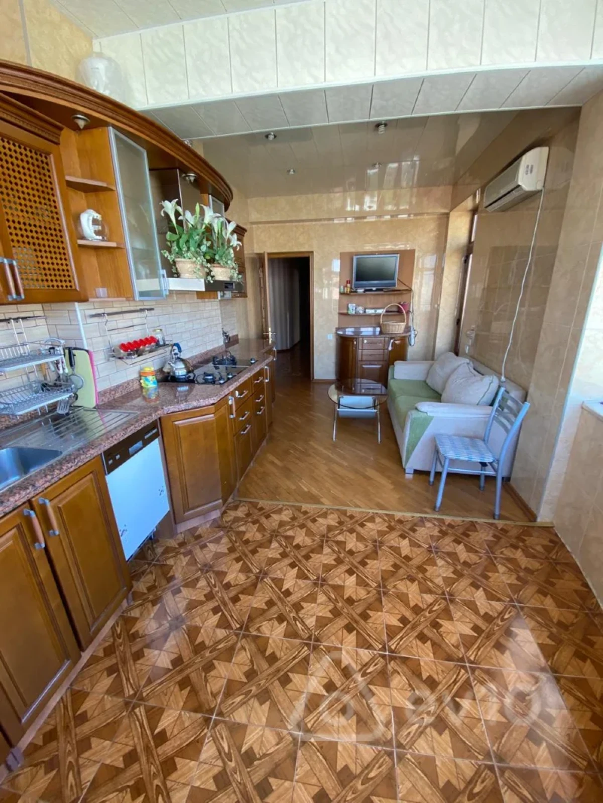 Satılır 3 otaqlı yeni tikili 160 m²