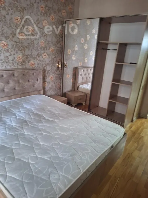 Kirayə verilir 2 otaqlı yeni tikili 50 m²